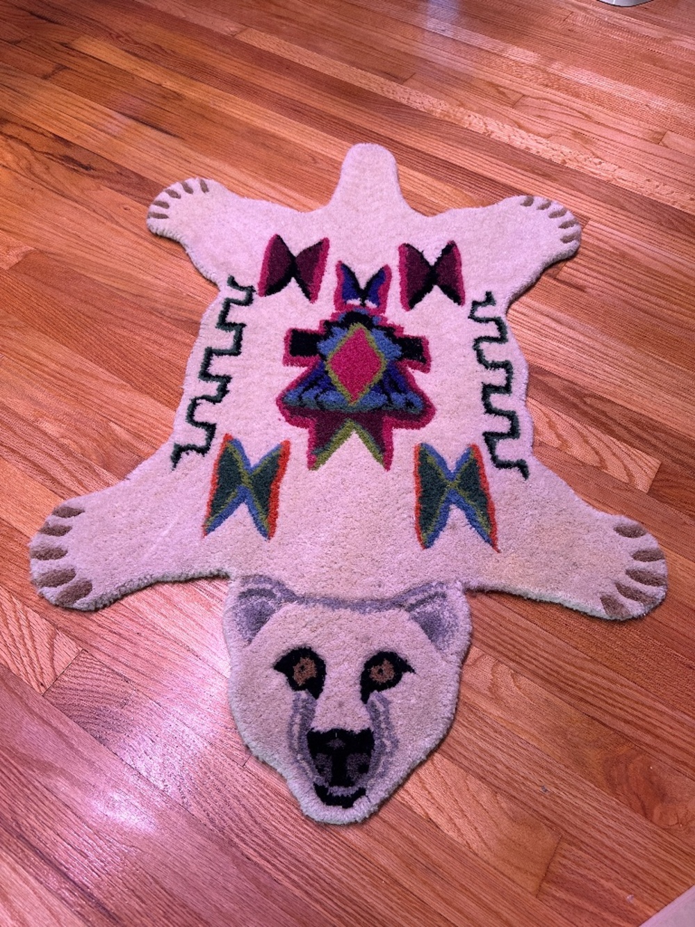DOING GOODS hand tufted polar bear rug